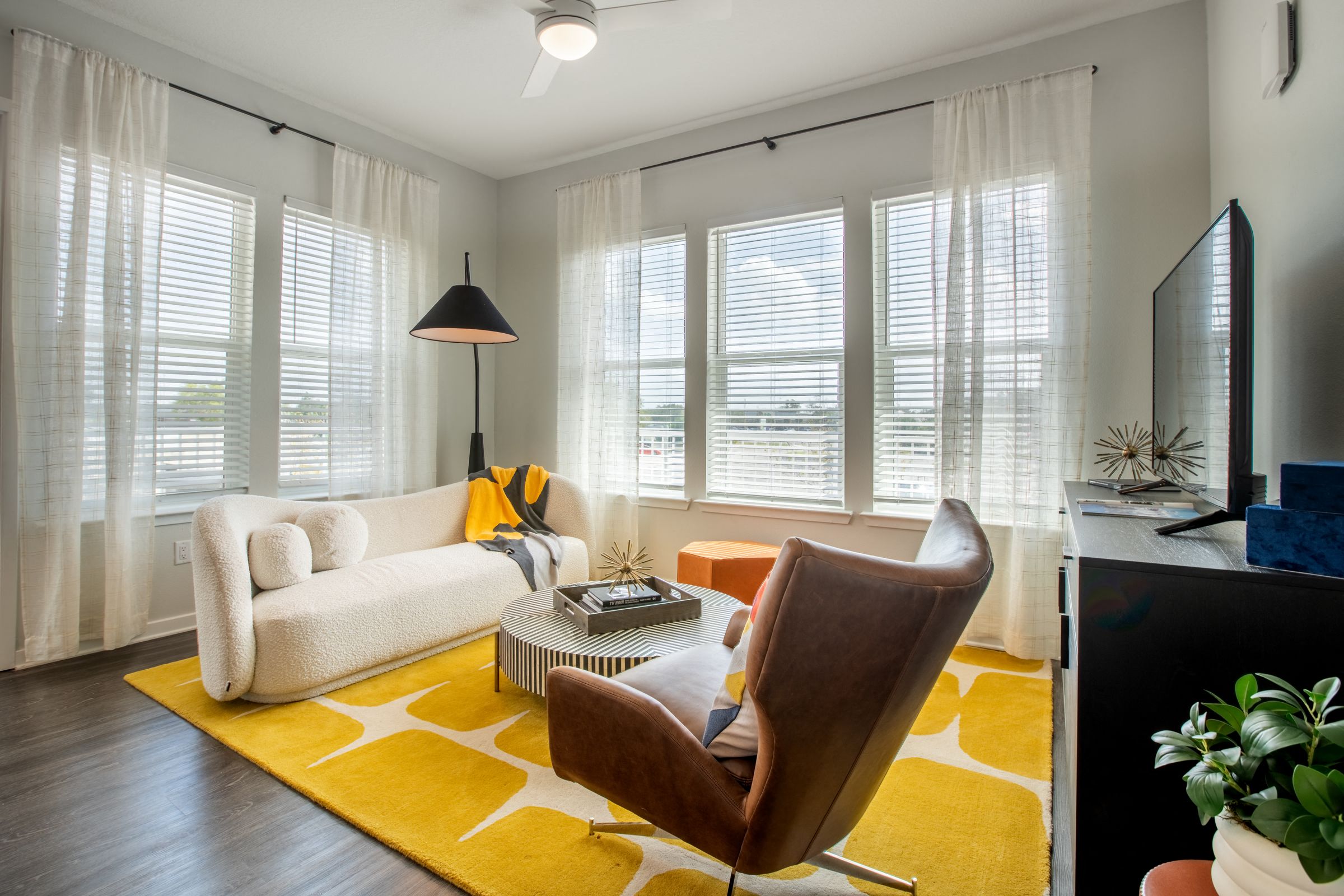 Model Living Room Cirrus Apartments